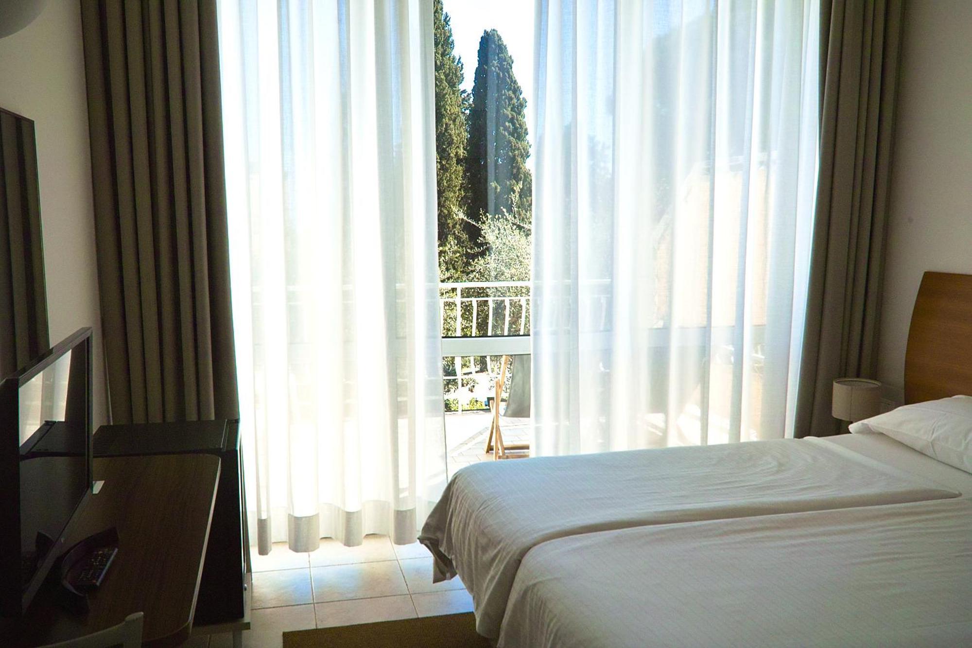 L'approdo 3*