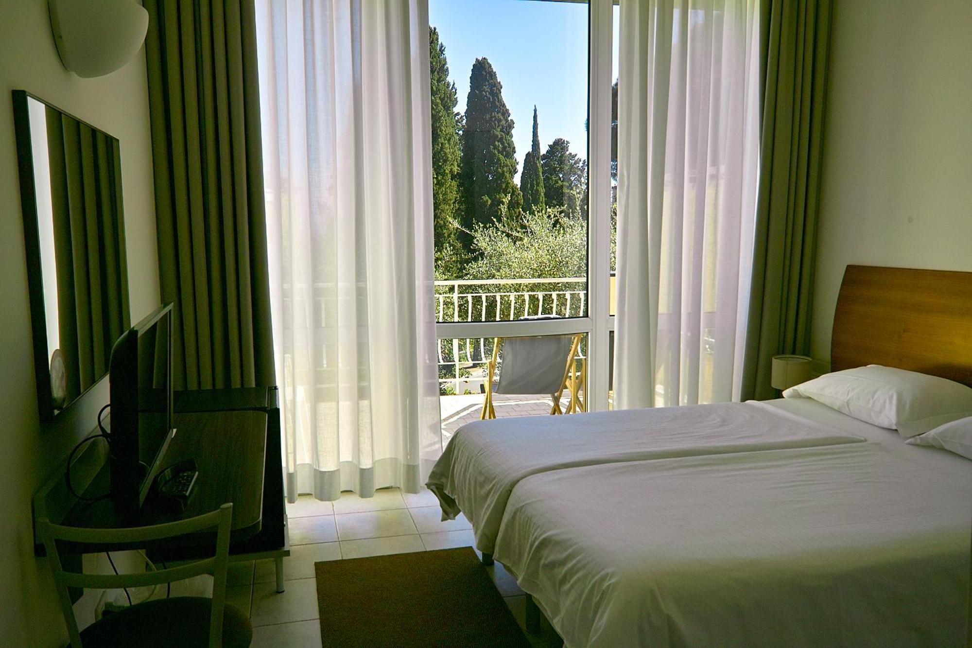 Hotel L'approdo 3*
