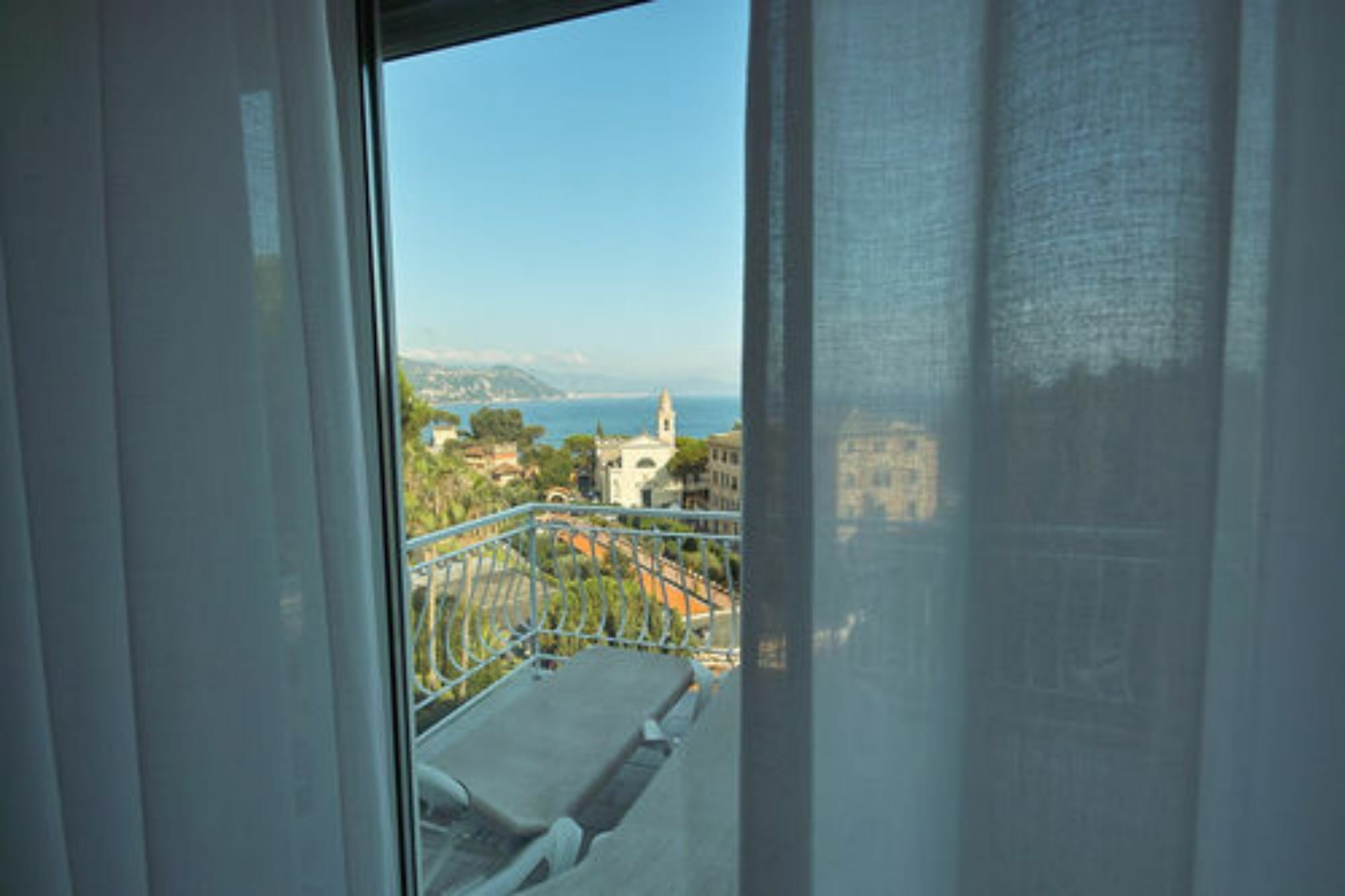 L'approdo 3*