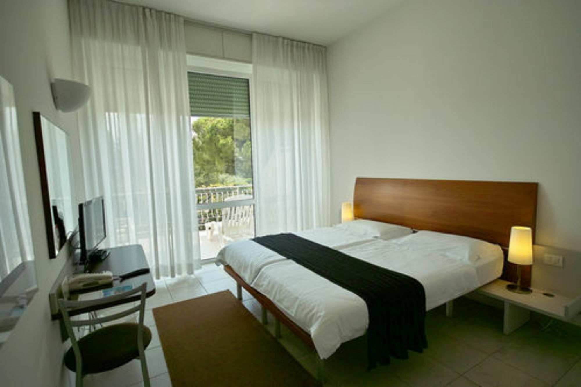 L'approdo 3*